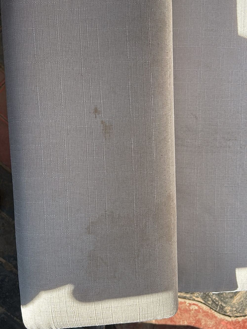 Close-up of soiling before extraction